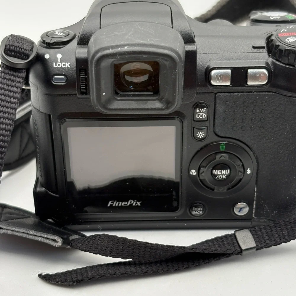Fujifilm finepix s5200
